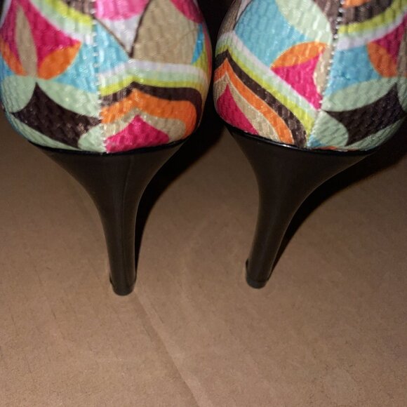 TORTA CALIENTE FOXY Colorful Pointed Heels - Picture 9 of 10